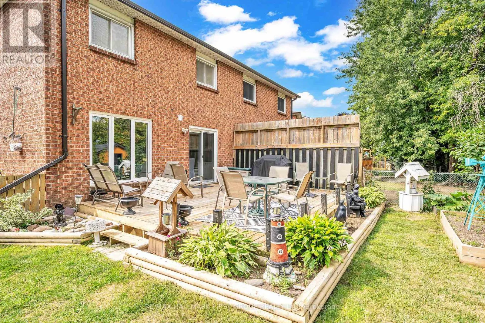1138 TANZER COURT
