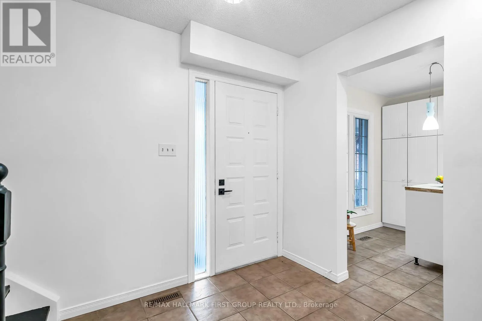 1138 TANZER COURT