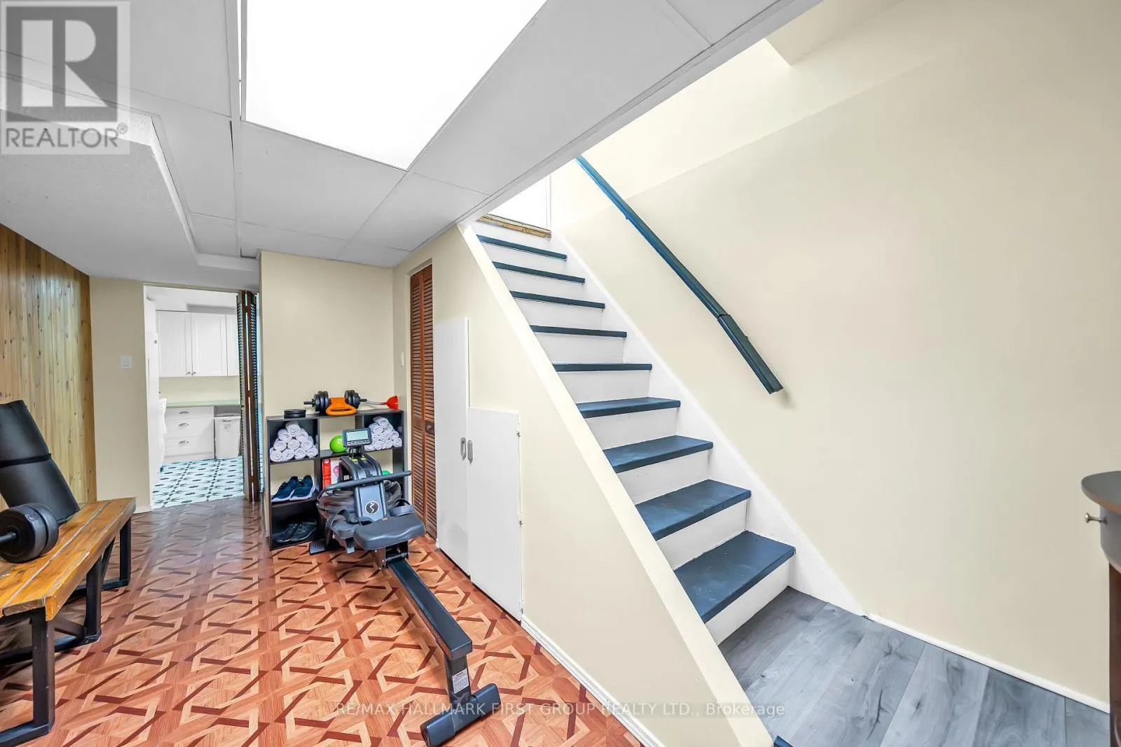 1138 TANZER COURT