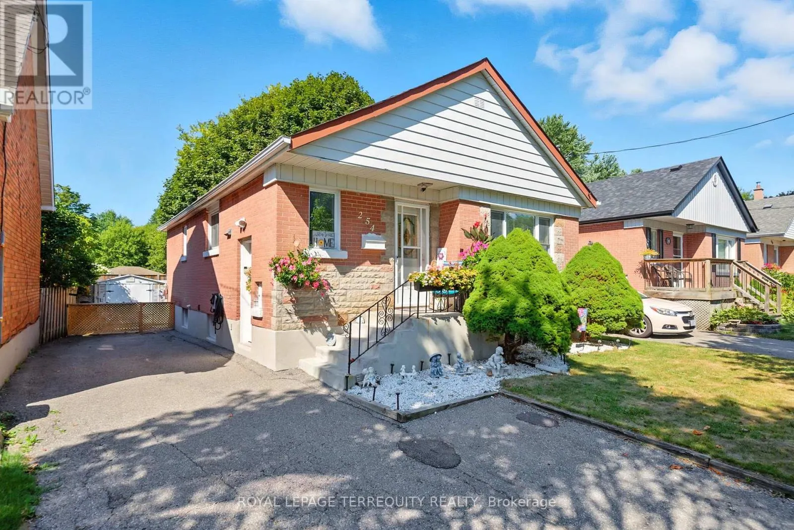 254 CADILLAC AVENUE S