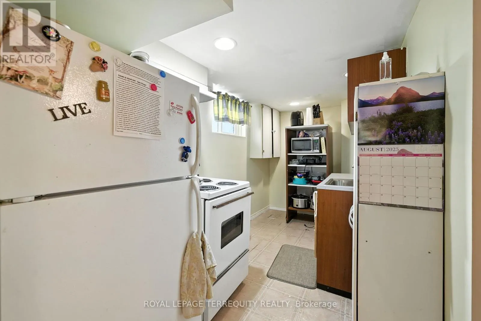 254 CADILLAC AVENUE S