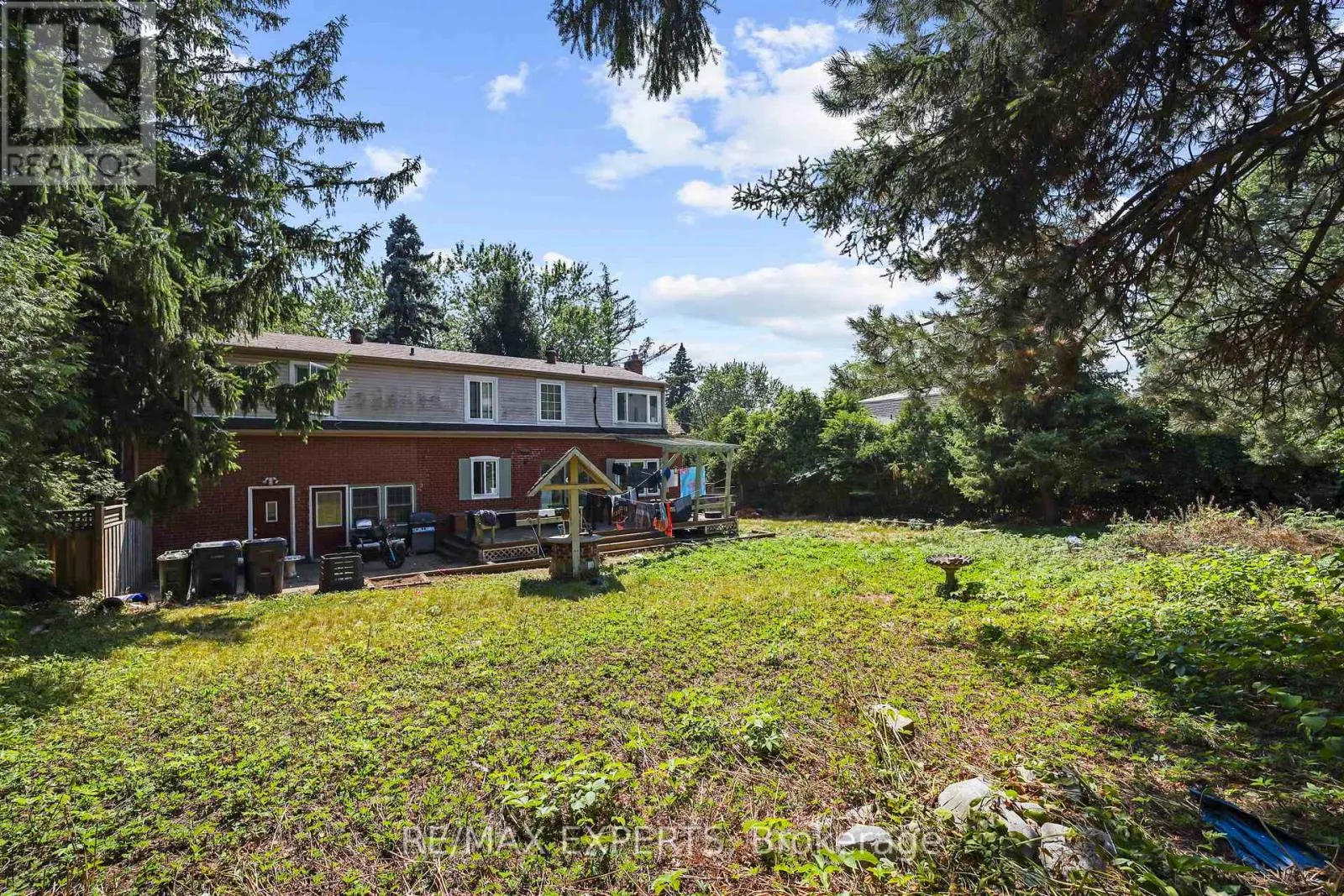 16 BELLEHAVEN CRESCENT