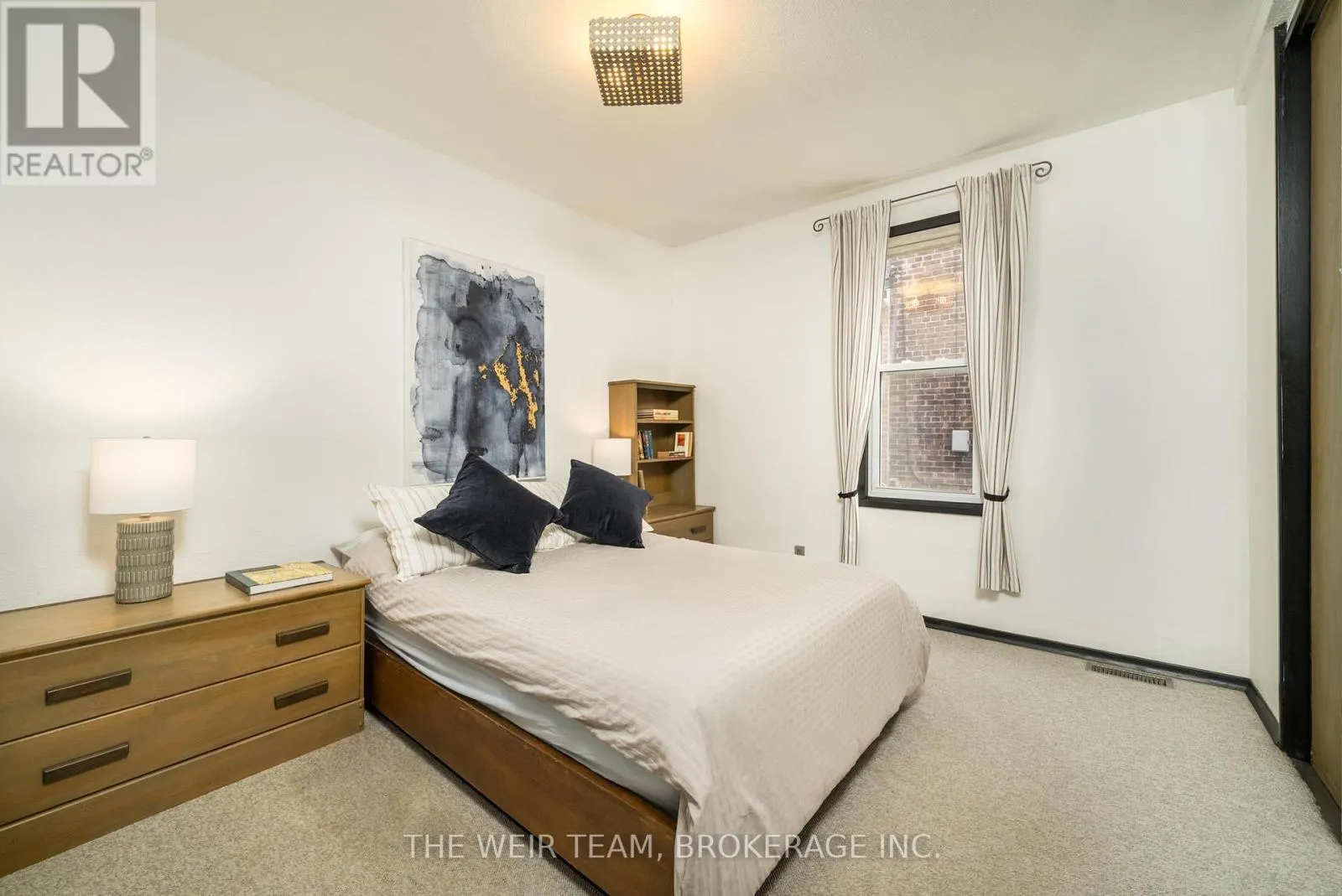 37 COLERIDGE AVENUE