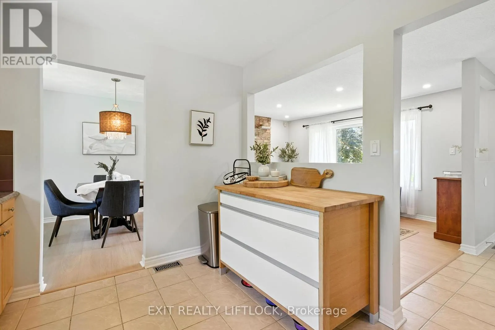 47 MARTINDALE STREET
