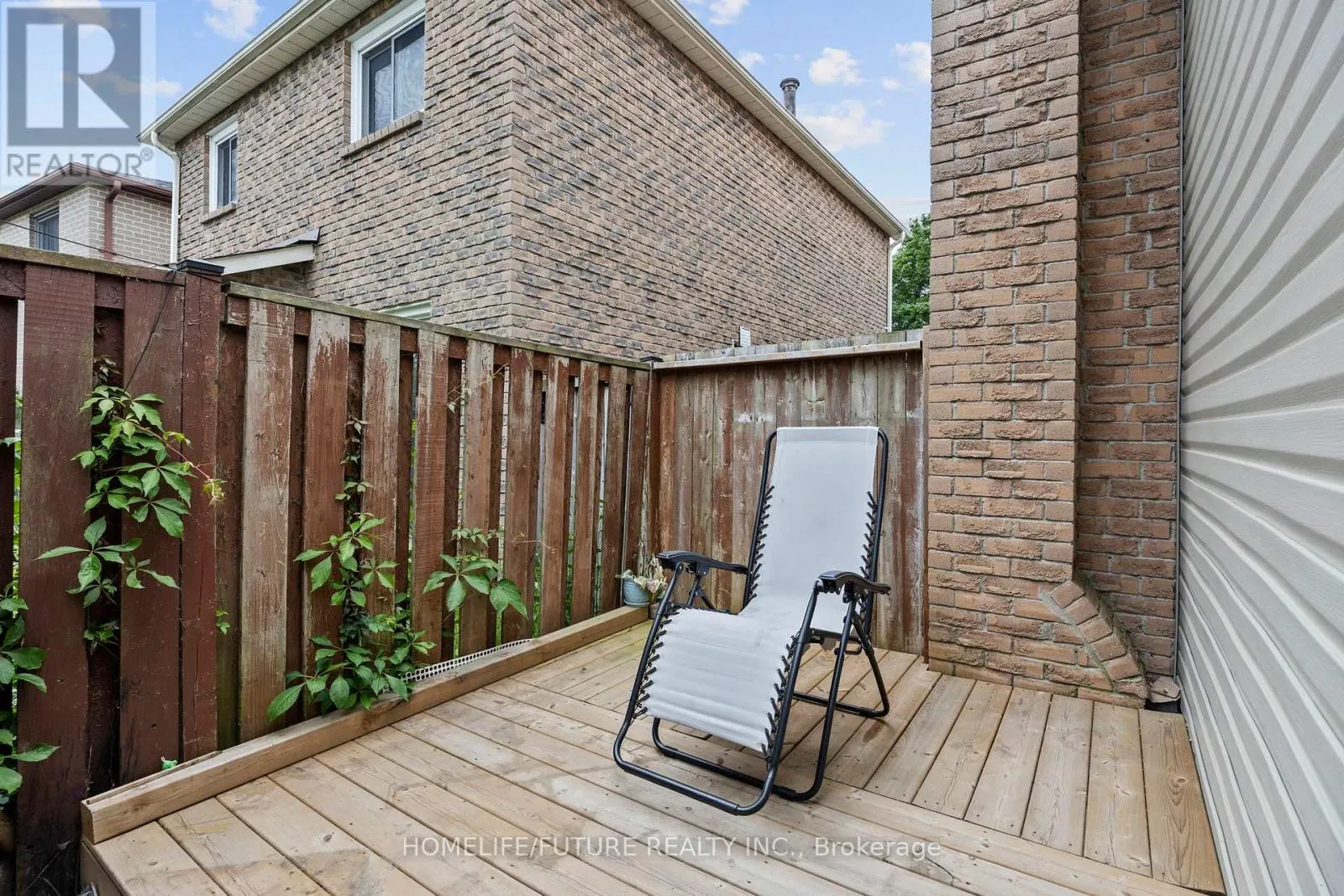 80 CHATFIELD DRIVE