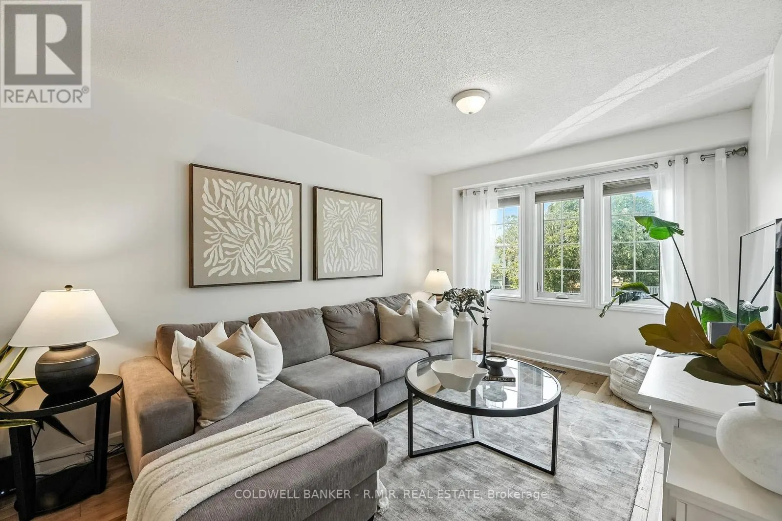 14 - 1801 NICHOL AVENUE, #14