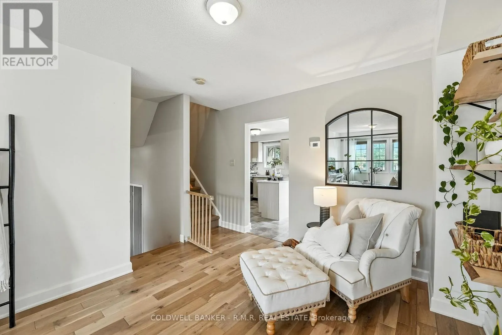 14 - 1801 NICHOL AVENUE, #14