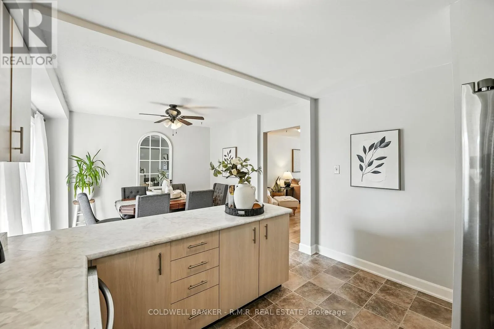 14 - 1801 NICHOL AVENUE, #14