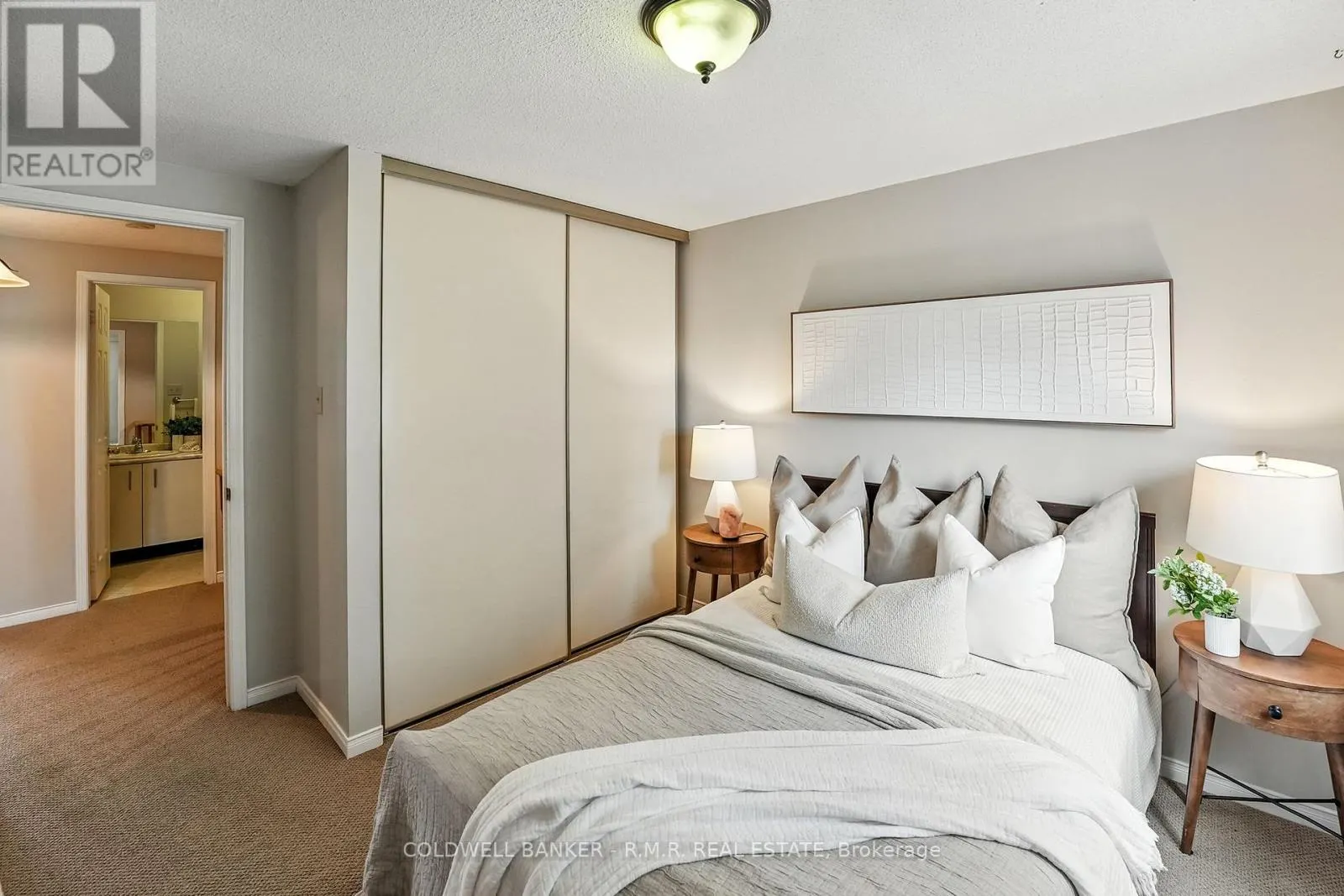 14 - 1801 NICHOL AVENUE, #14