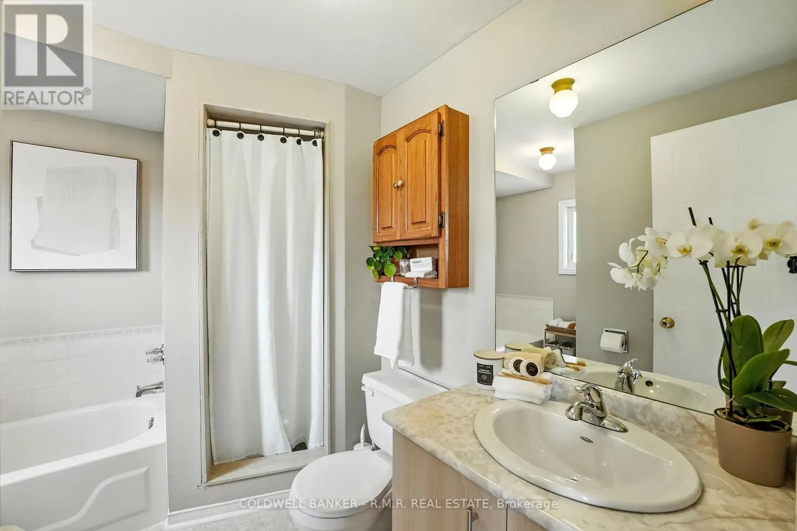 14 - 1801 NICHOL AVENUE, #14