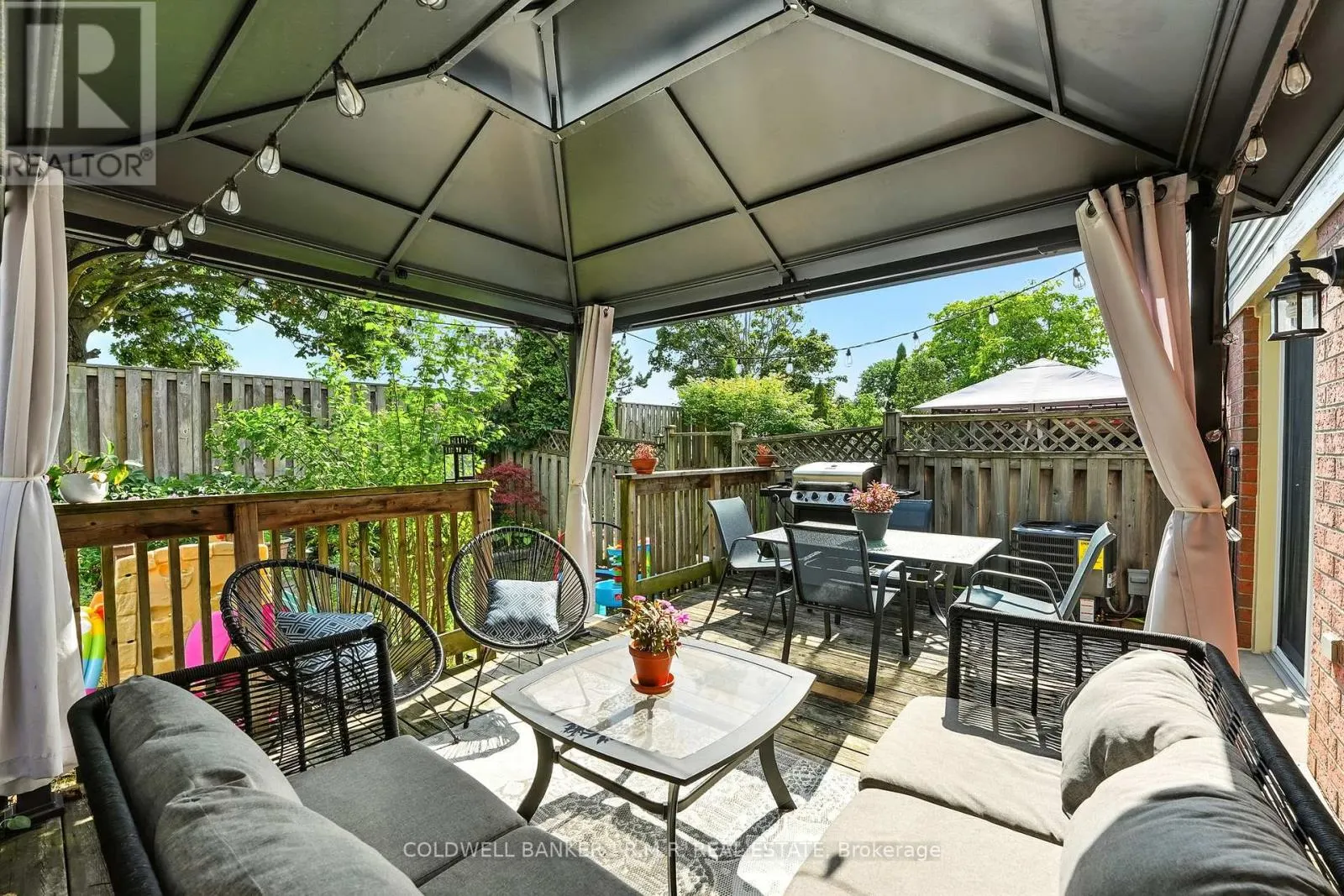 14 - 1801 NICHOL AVENUE, #14