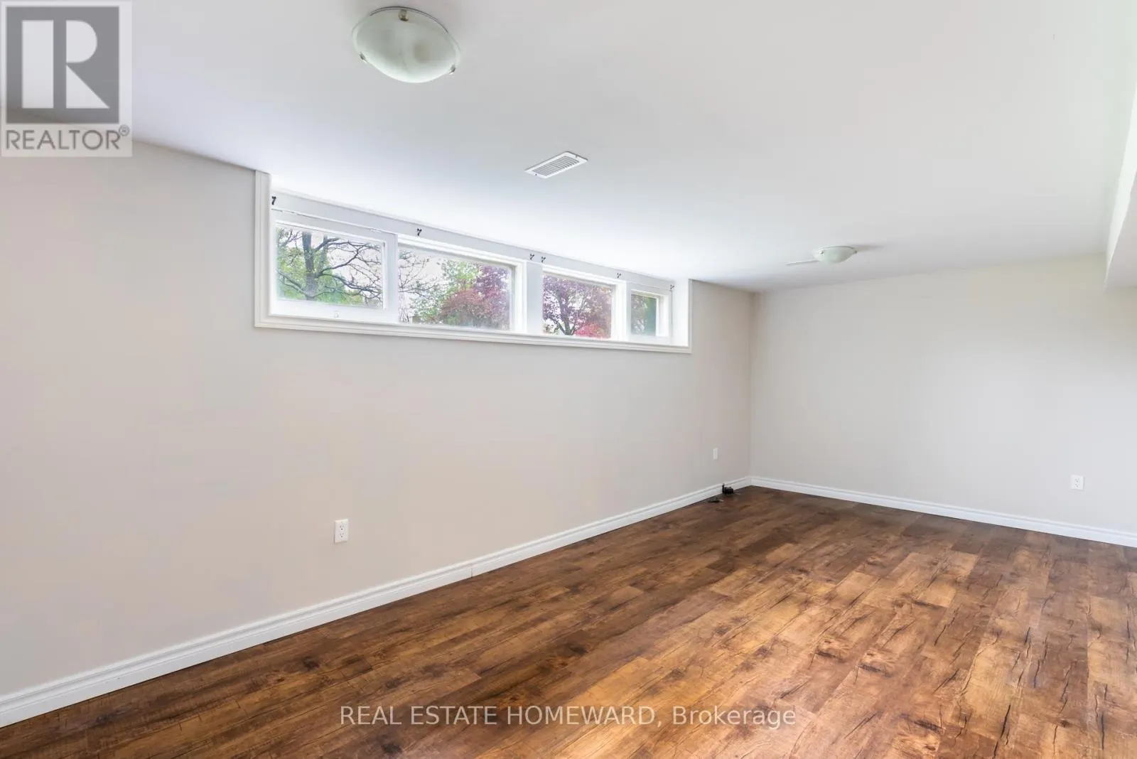 20 WOODGARDEN CRESCENT