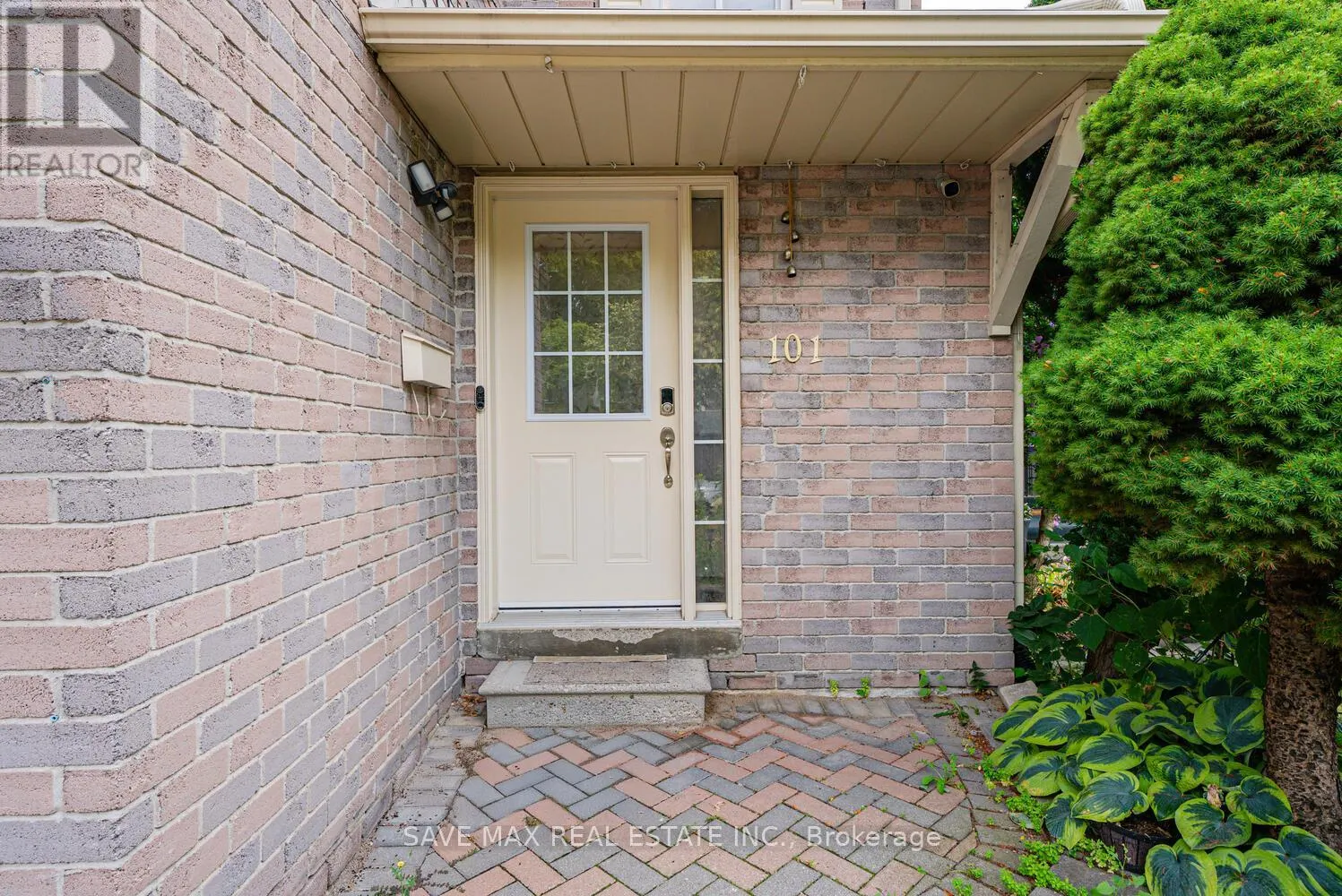 101 ALFORD CRESCENT