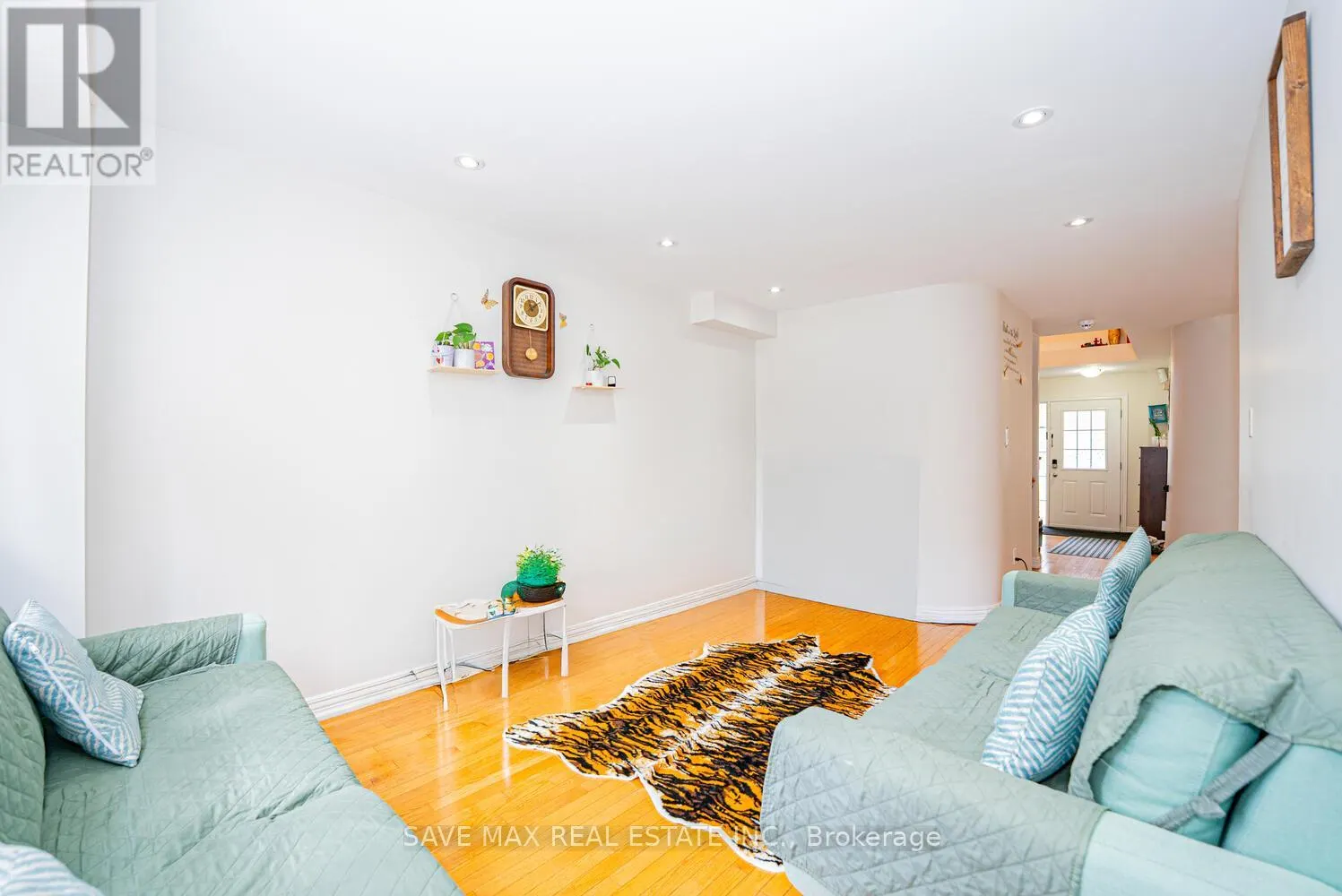 101 ALFORD CRESCENT