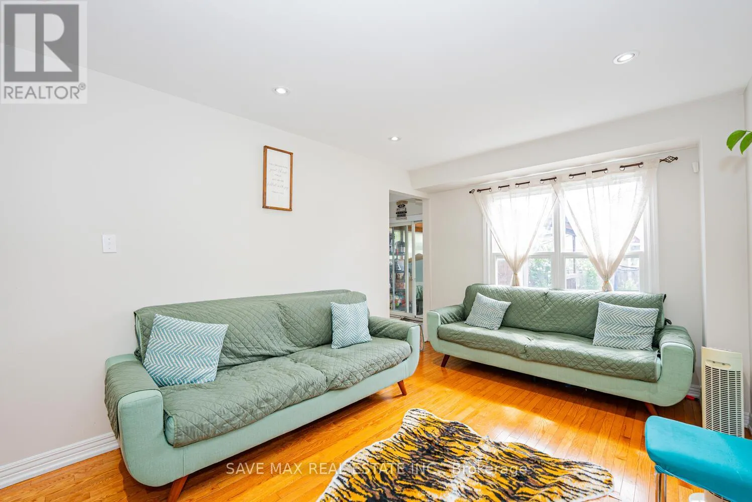101 ALFORD CRESCENT