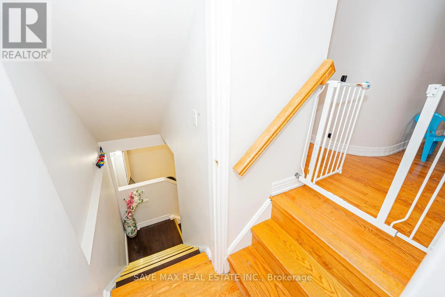 101 ALFORD CRESCENT
