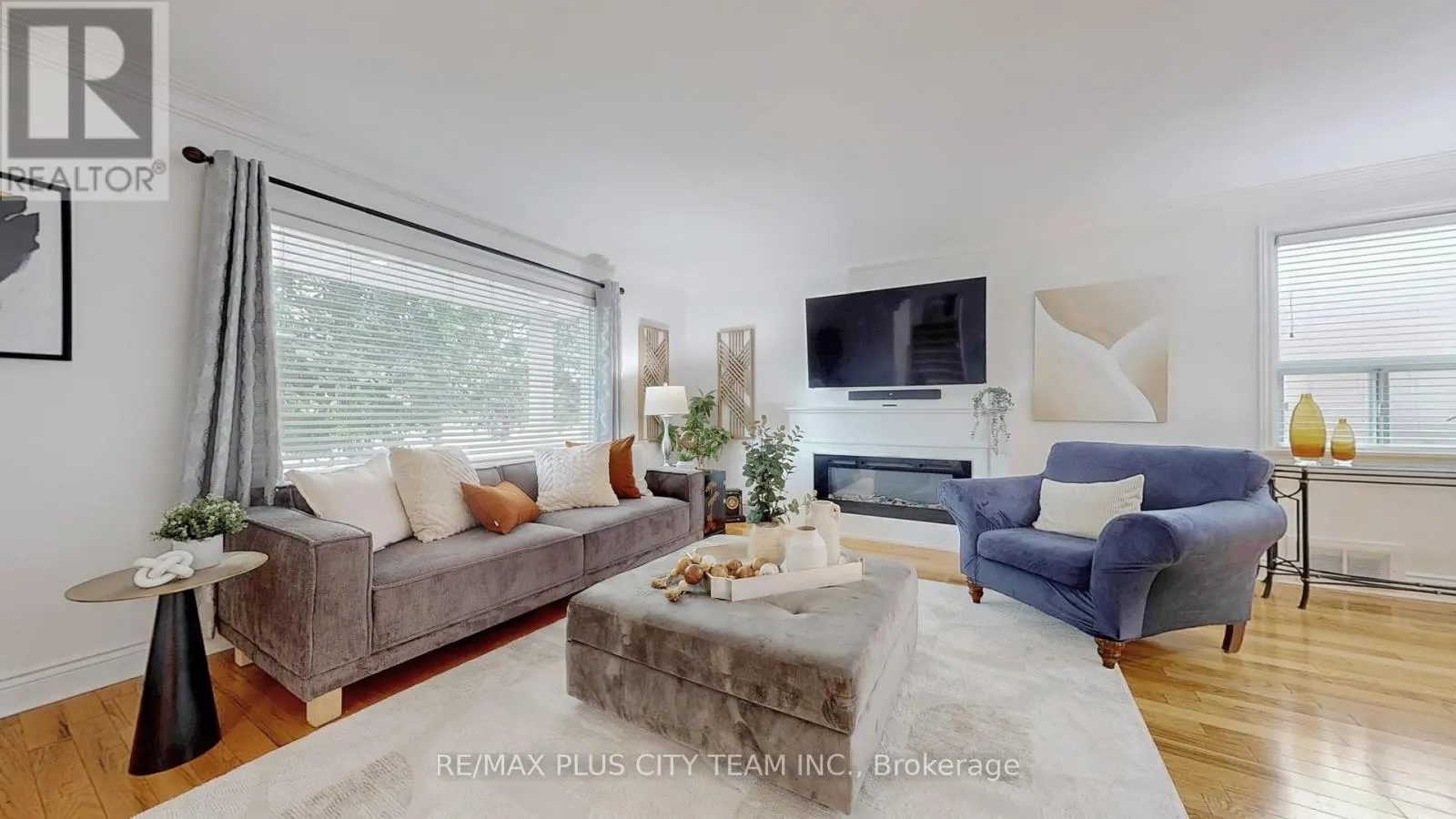 34 EDGE PARK AVENUE