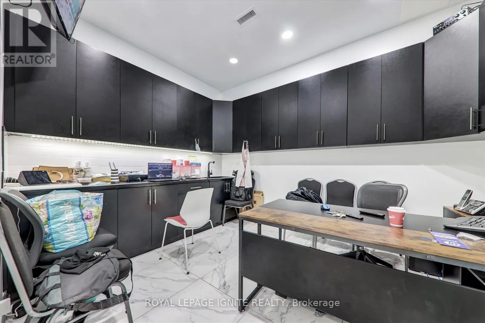 45 - 750 BIRCHMOUNT ROAD