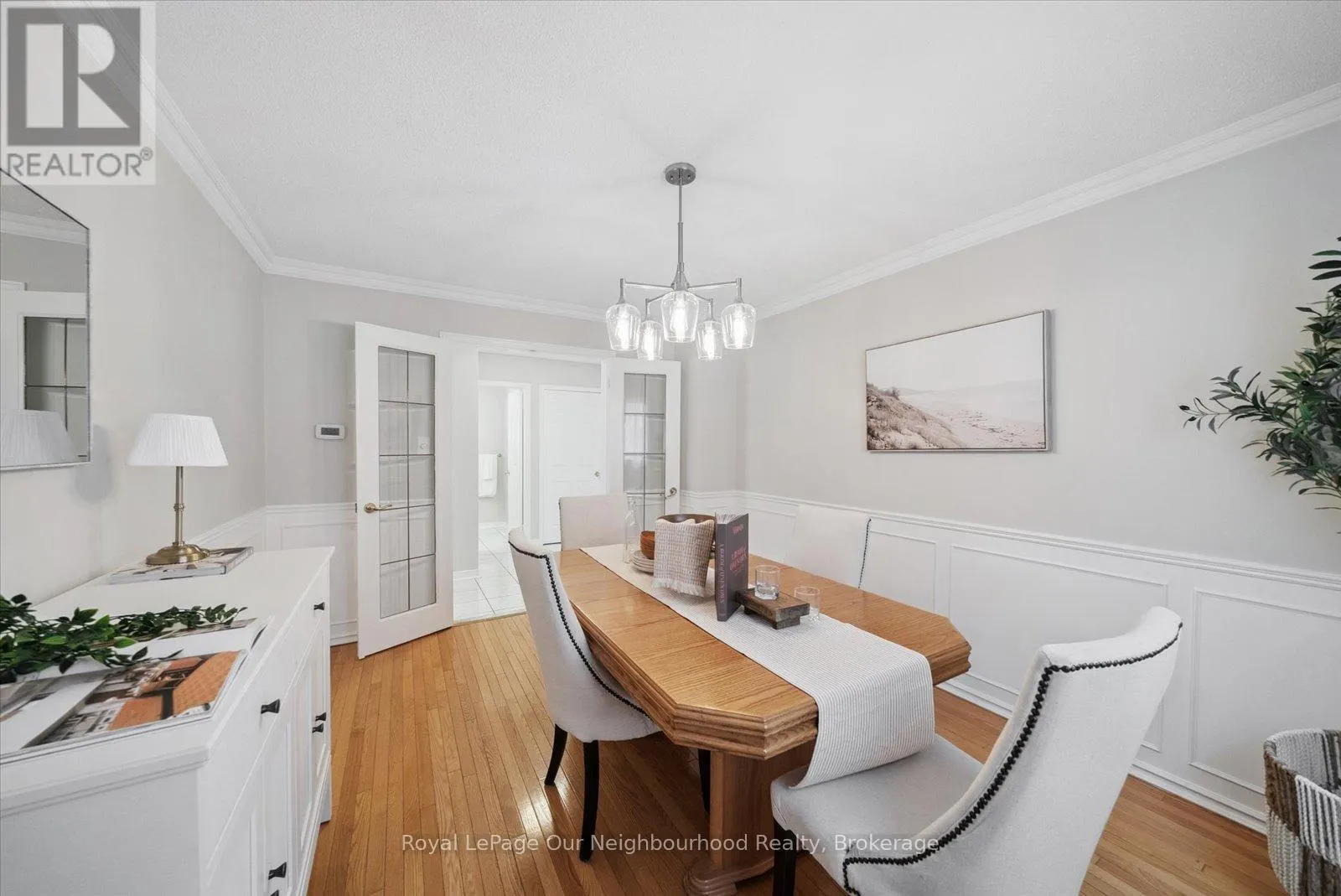 43 RINGWOOD DRIVE