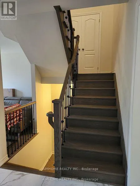 20 CLUTTERBUCK LANE