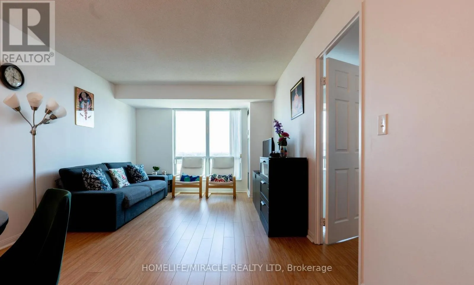 1506 - 1 LEE CENTRE DRIVE