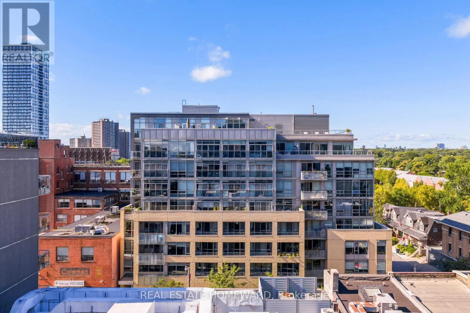 501 - 630 QUEEN STREET E