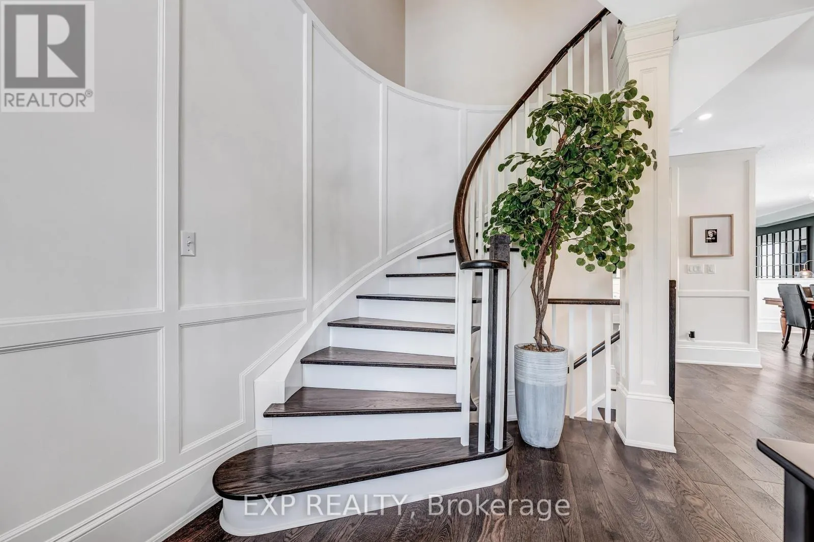 184 CACHET BOULEVARD