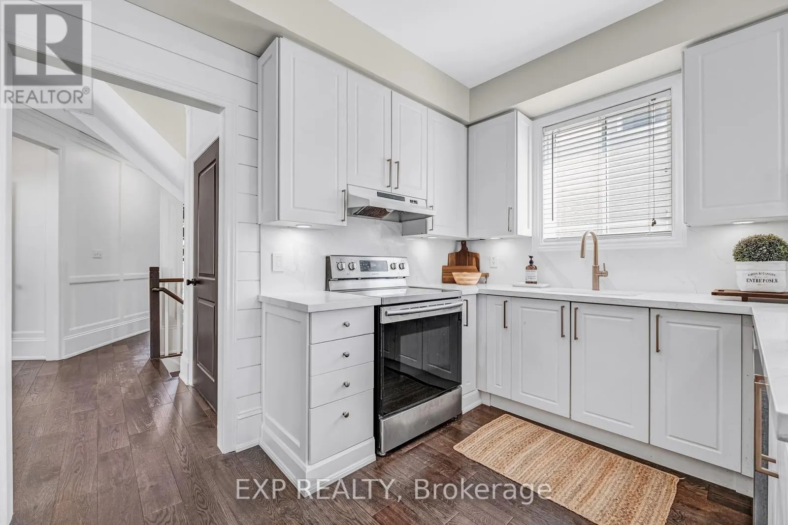 184 CACHET BOULEVARD
