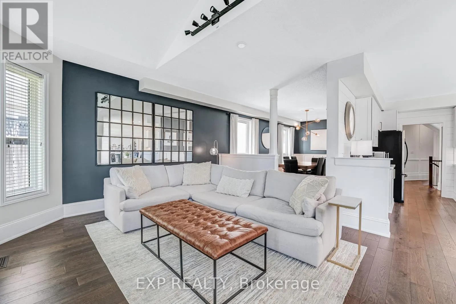 184 CACHET BOULEVARD