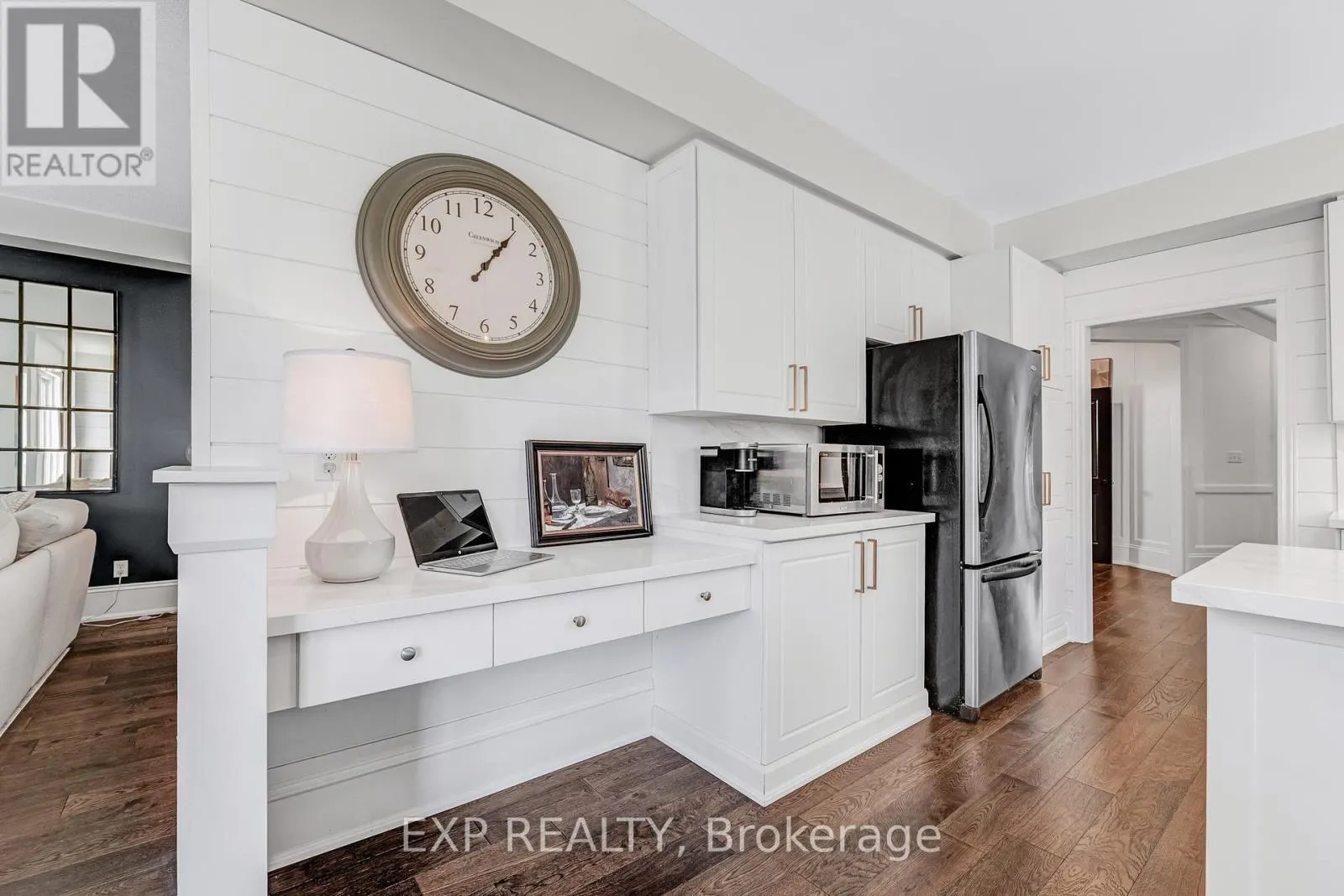 184 CACHET BOULEVARD