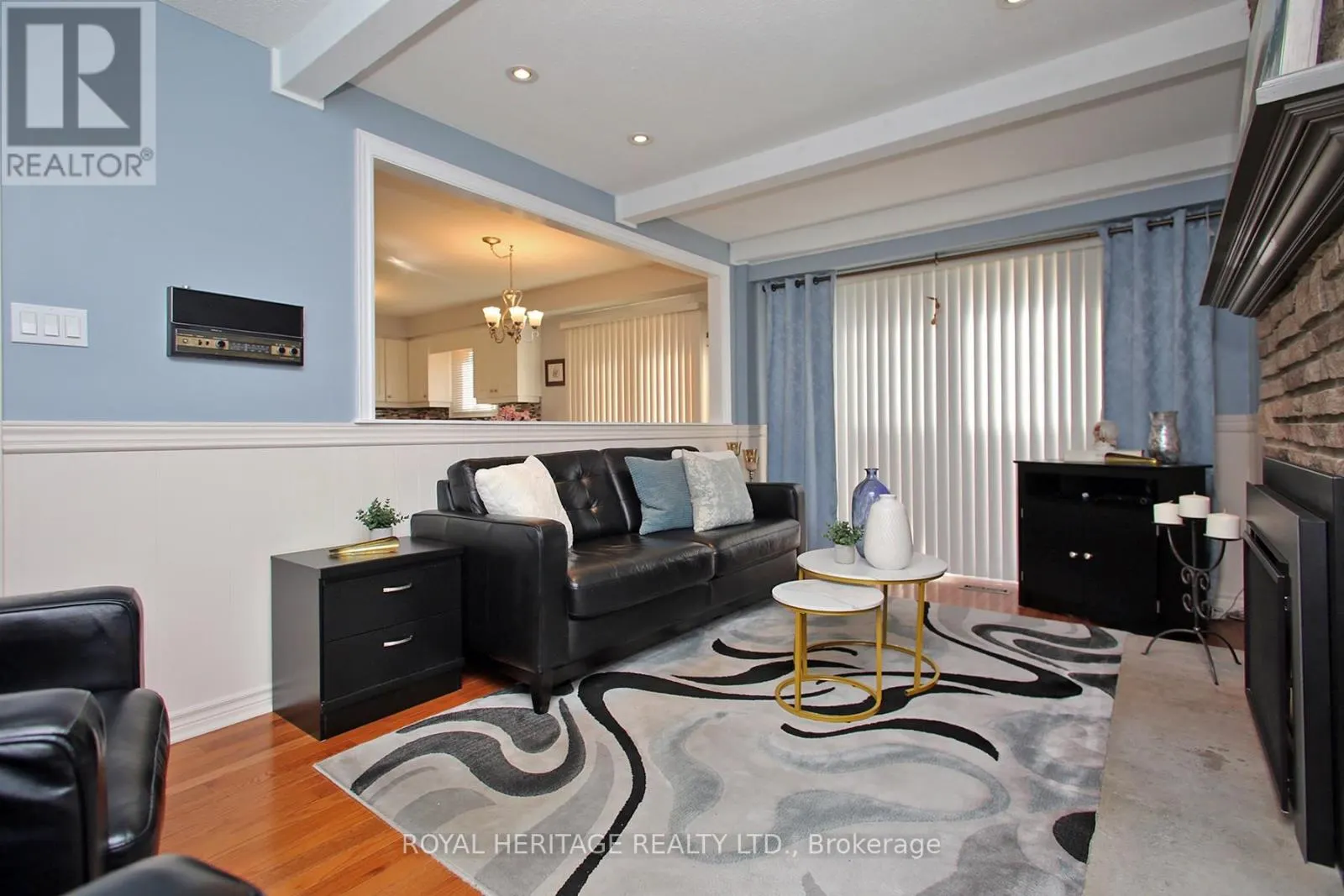 566 CREEKVIEW CIRCLE