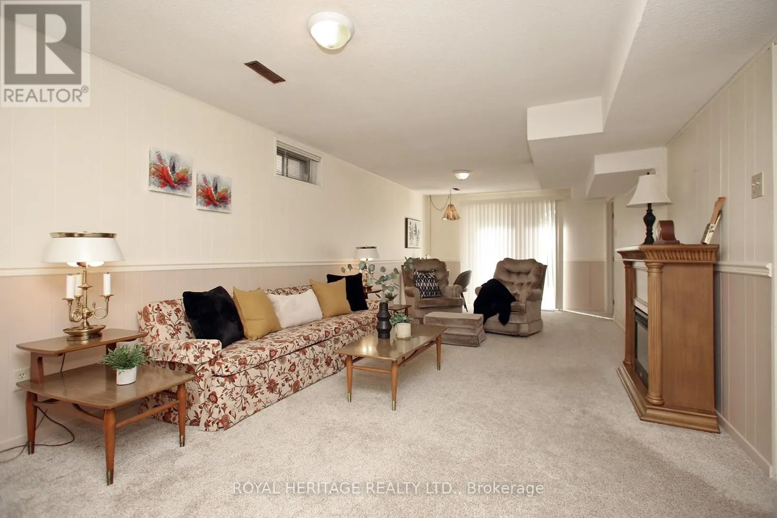 566 CREEKVIEW CIRCLE