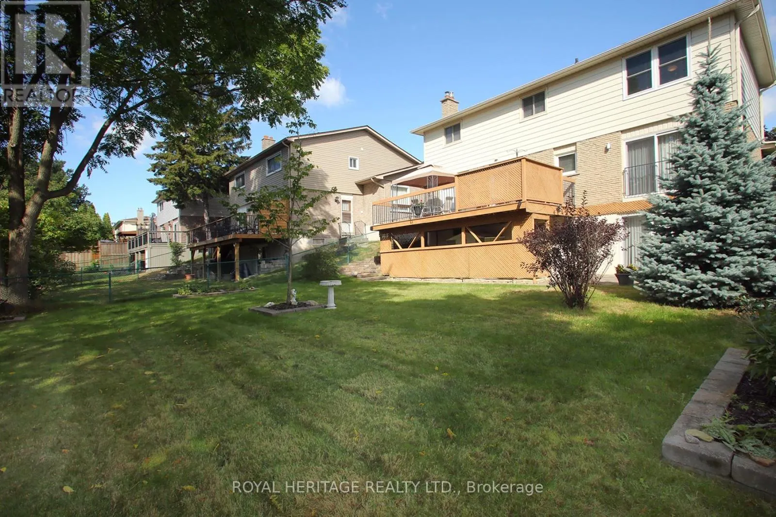 566 CREEKVIEW CIRCLE
