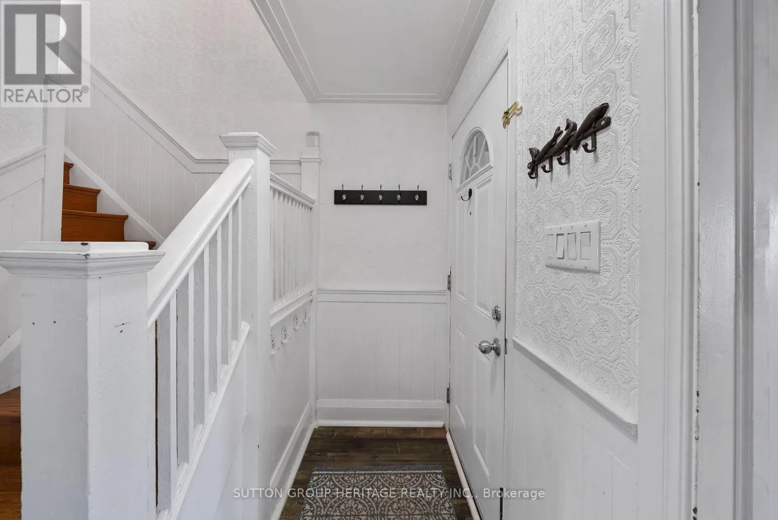 637 MASSON STREET