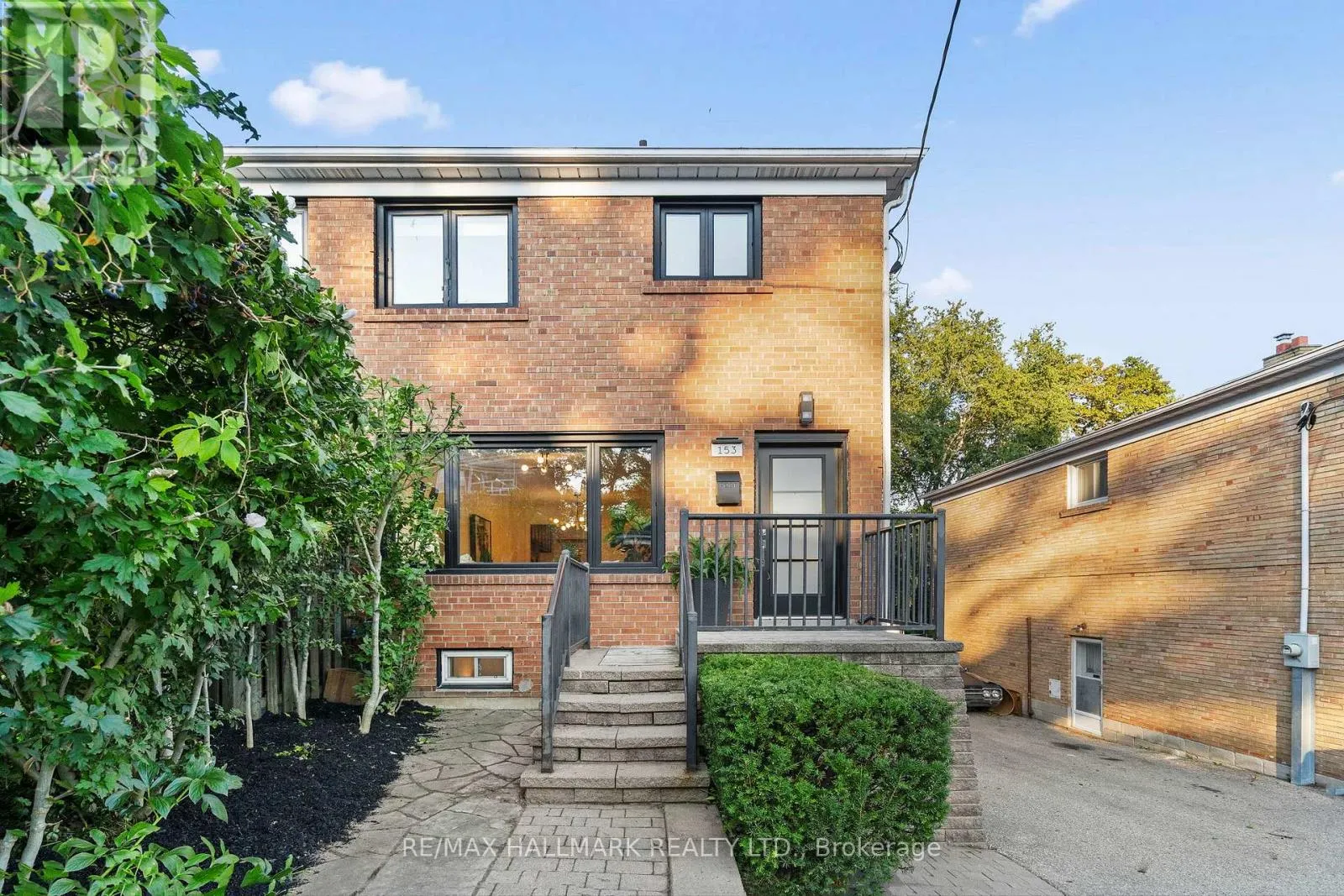 153 BELLEFAIR AVENUE
