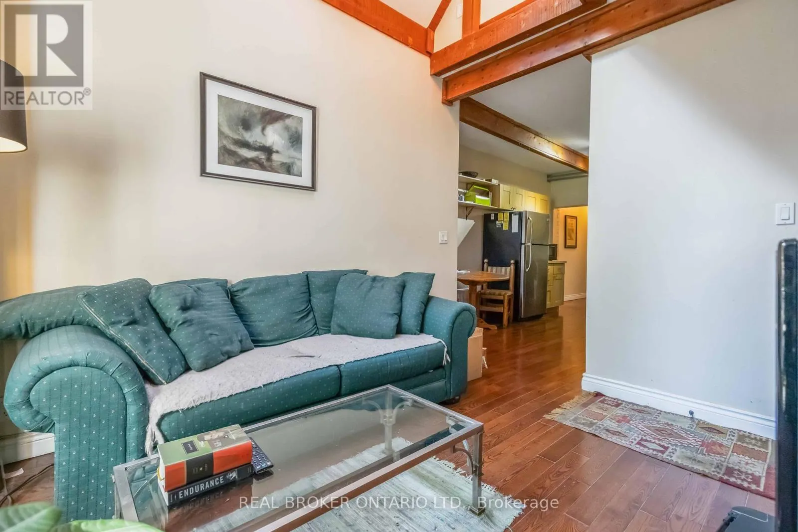 MAIN - 22 CURZON STREET E