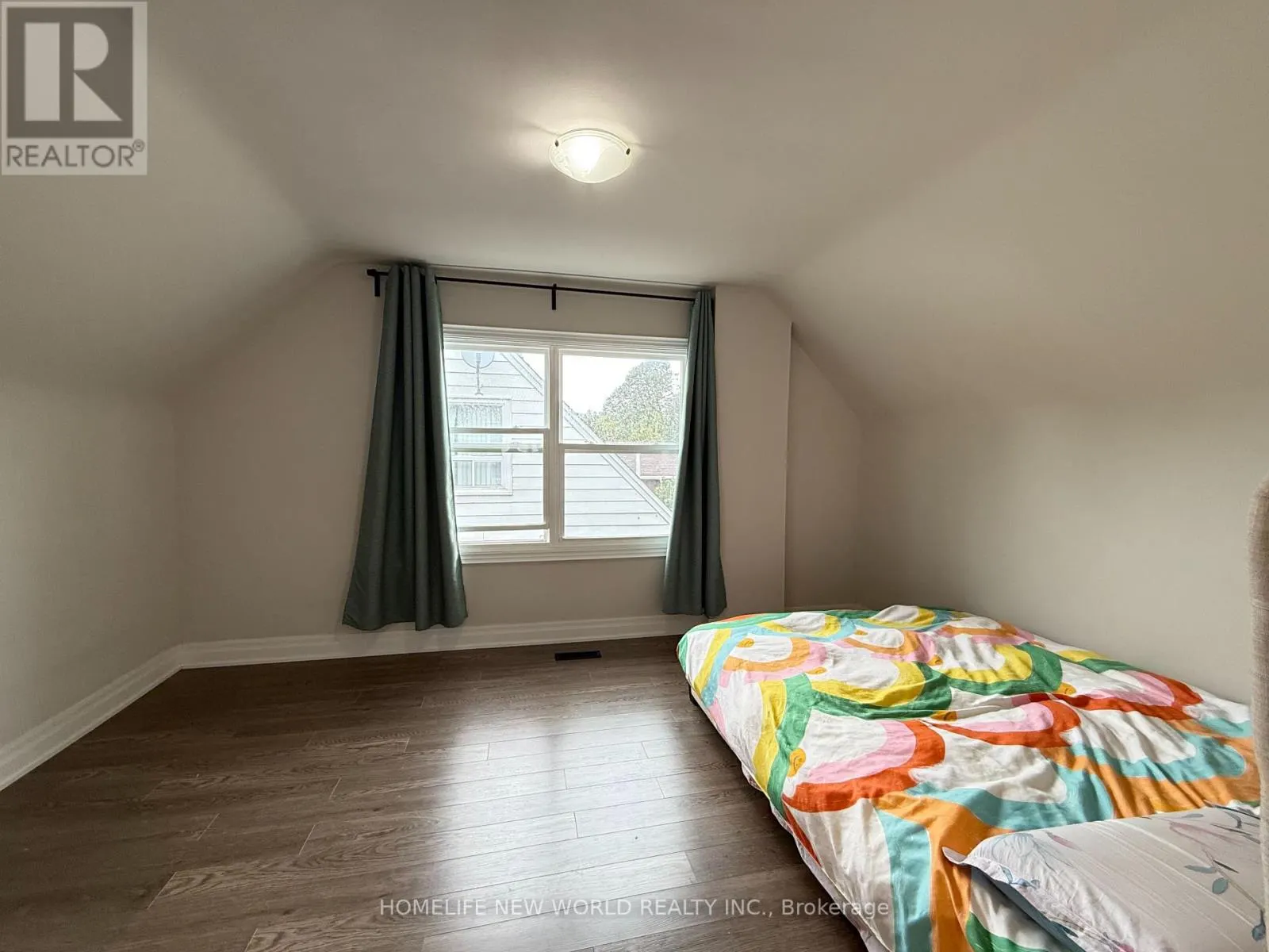 111 VAUXHALL DRIVE