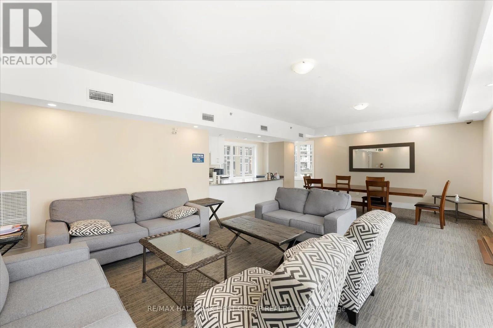 402 - 670 GORDON STREET, #402