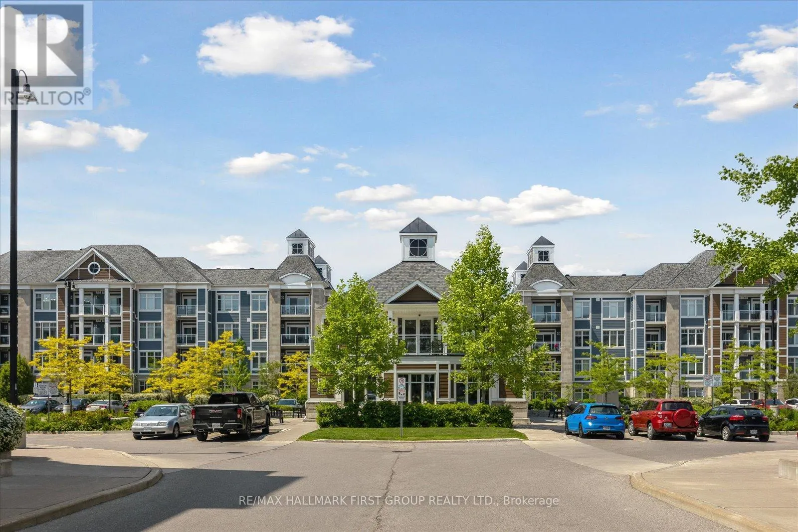402 - 670 GORDON STREET, #402