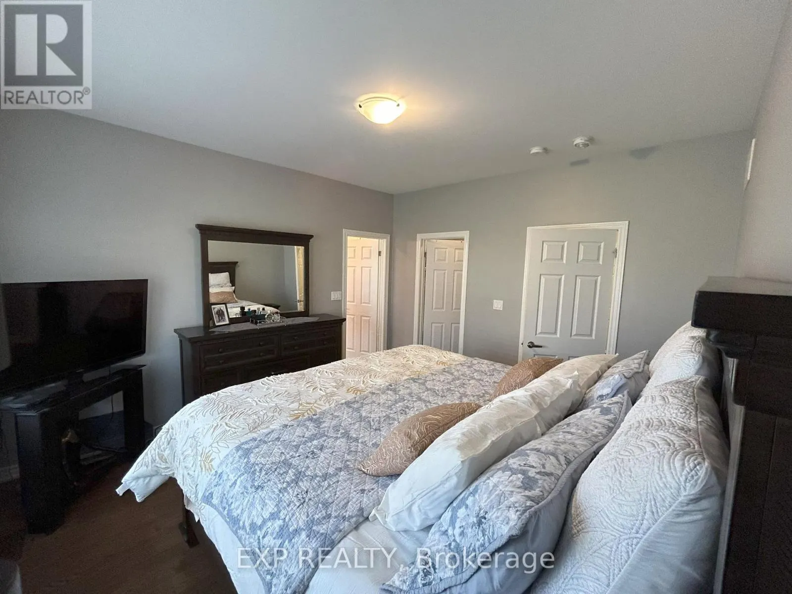 249 FLEETWOOD DRIVE