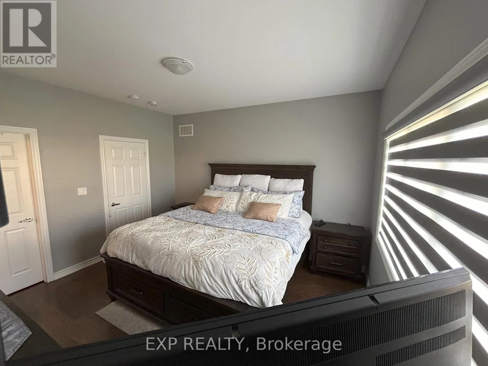 249 FLEETWOOD DRIVE
