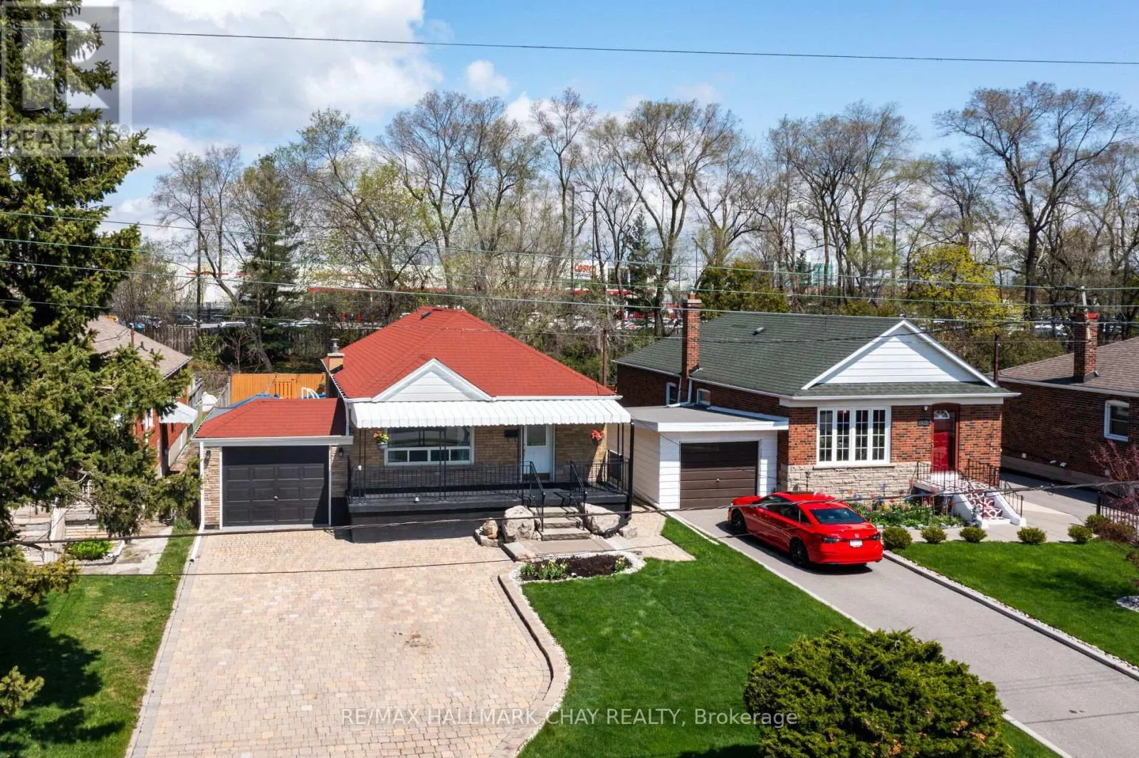 239 ELLINGTON DRIVE