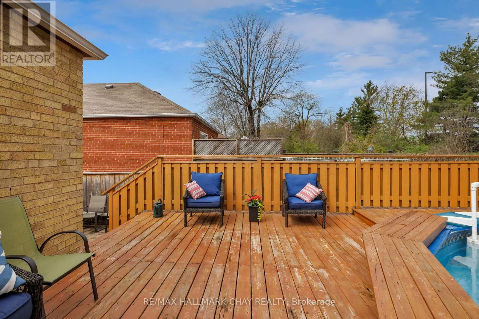 239 ELLINGTON DRIVE