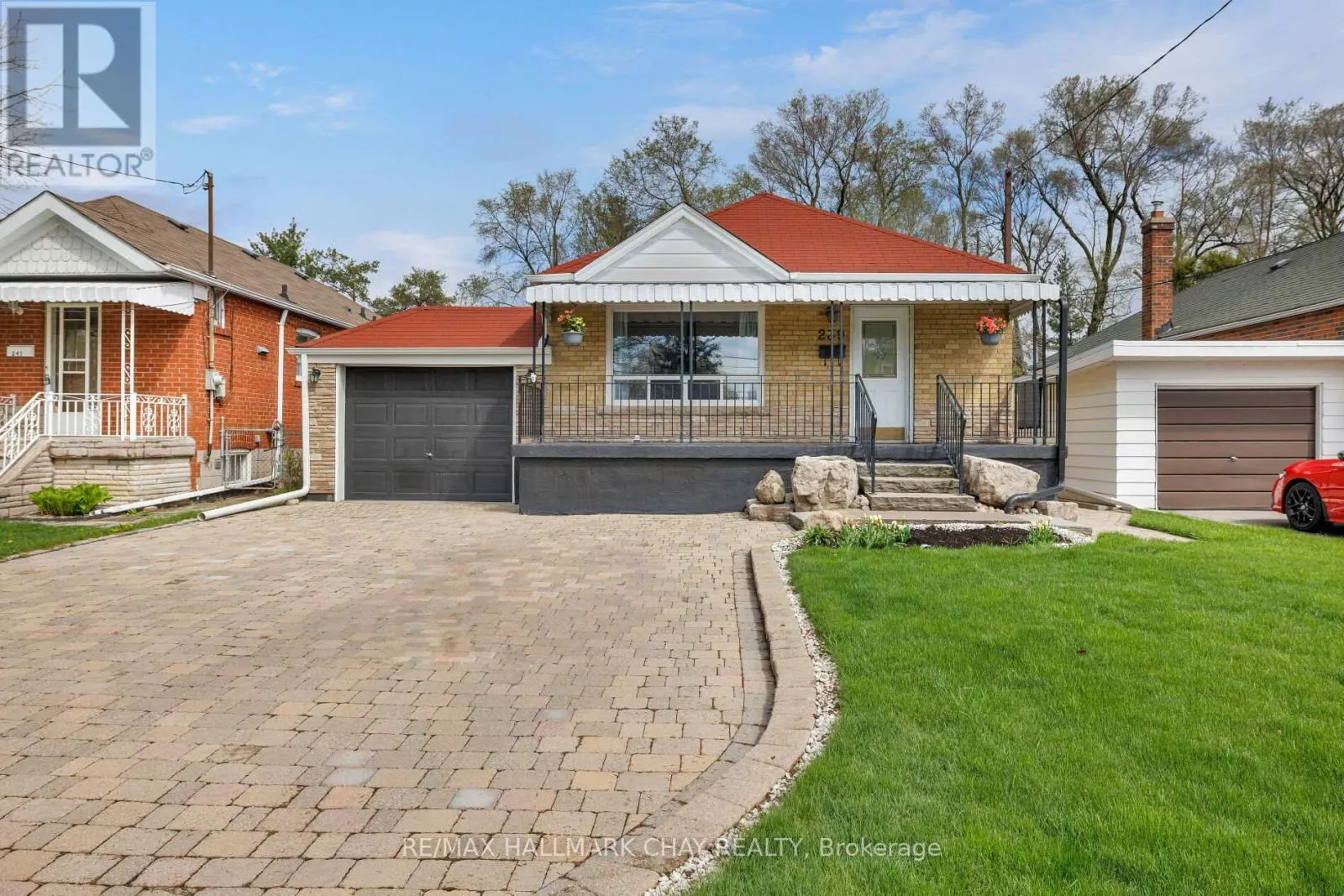 239 ELLINGTON DRIVE