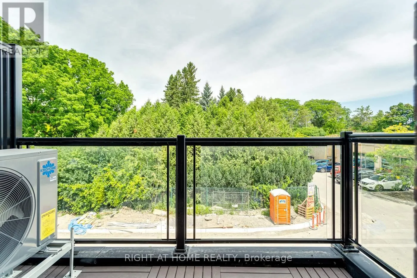 114 - 755 OMEGA DRIVE