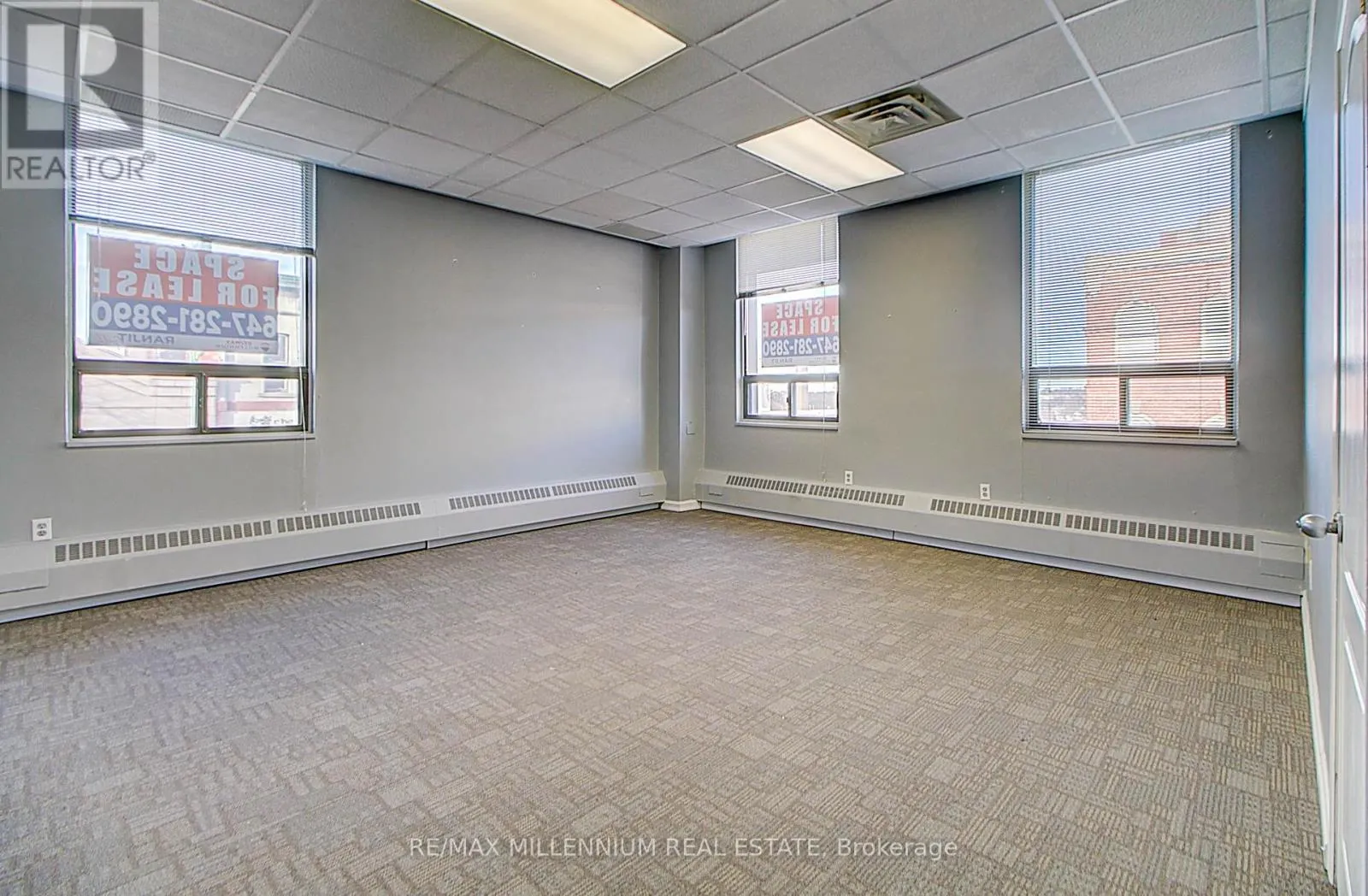 304 - 101 DUNDAS STREET