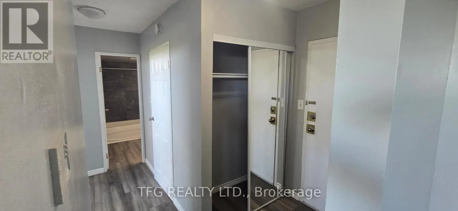 503 - 1371 SIMCOE STREET N, #503