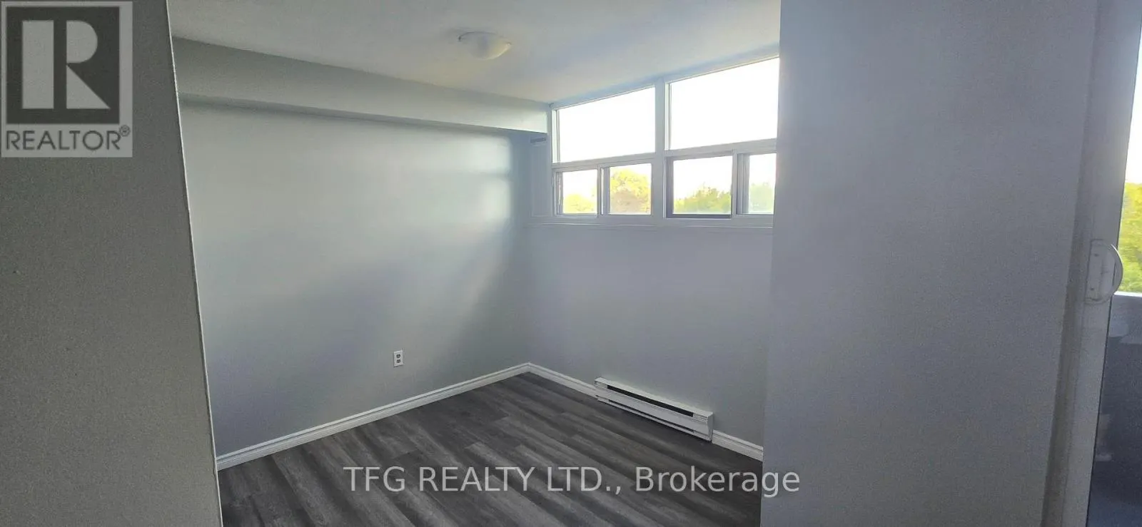 503 - 1371 SIMCOE STREET N, #503