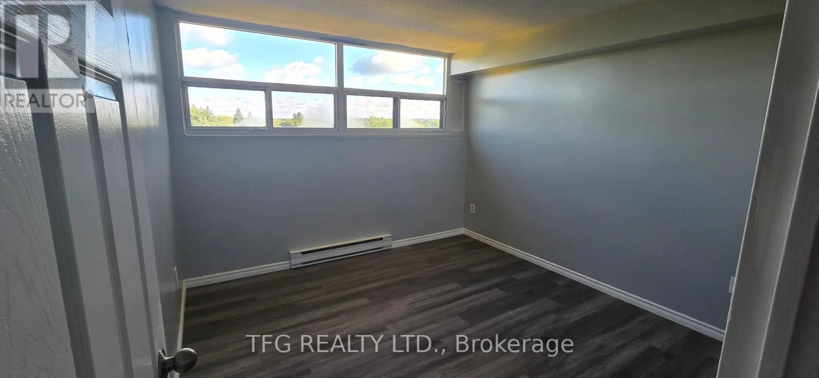 503 - 1371 SIMCOE STREET N, #503