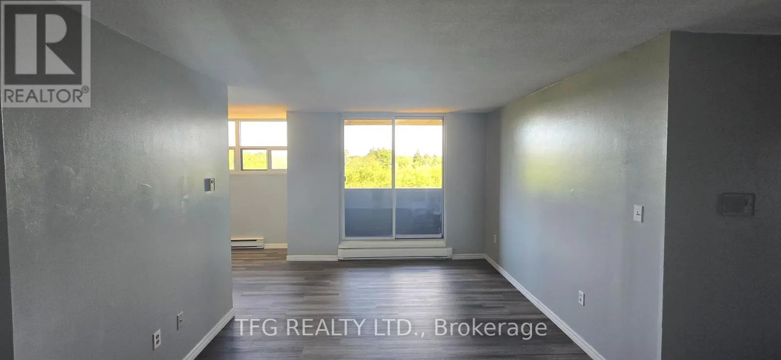 503 - 1371 SIMCOE STREET N, #503